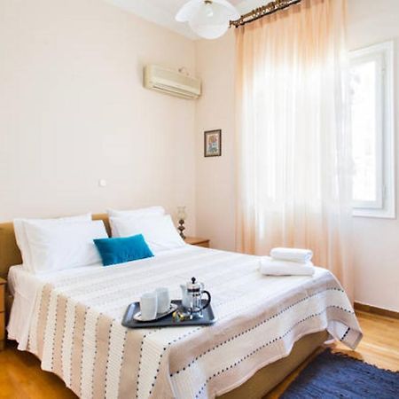Large 3 Bedroom Apt With Terrace Athen Exterior foto