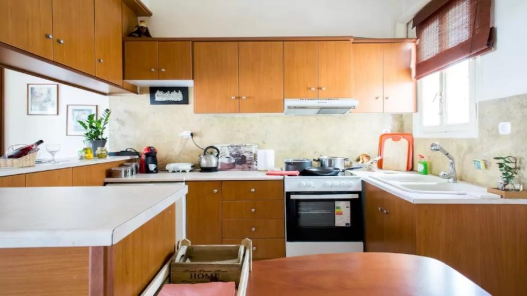Large 3 Bedroom Apt With Terrace Athen Exterior foto