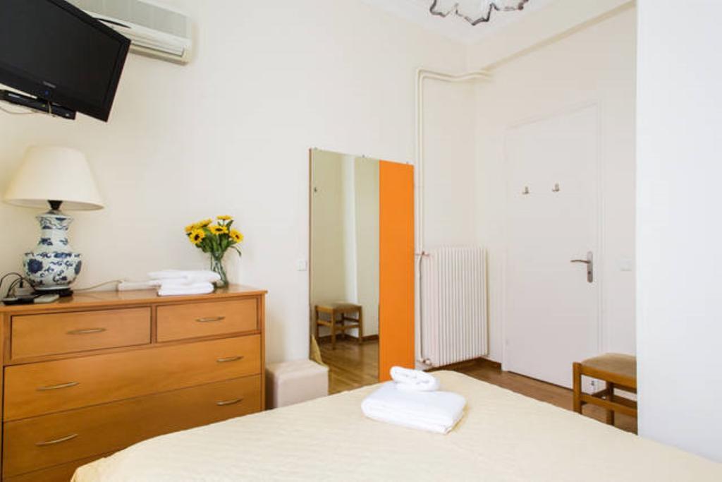 Large 3 Bedroom Apt With Terrace Athen Exterior foto