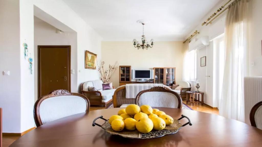 Large 3 Bedroom Apt With Terrace Athen Exterior foto