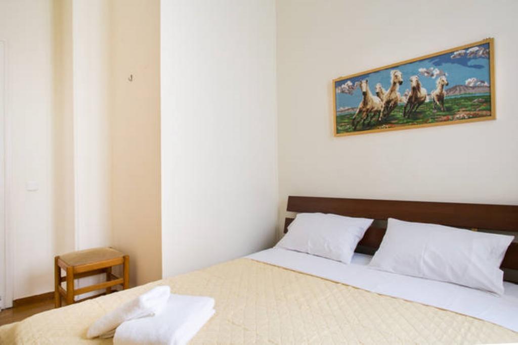 Large 3 Bedroom Apt With Terrace Athen Exterior foto
